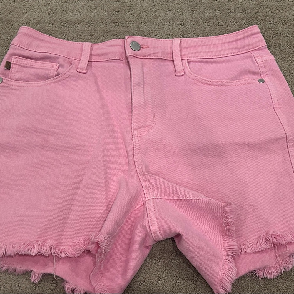Judy Blue Pink Frayed Hem Jean Shorts
